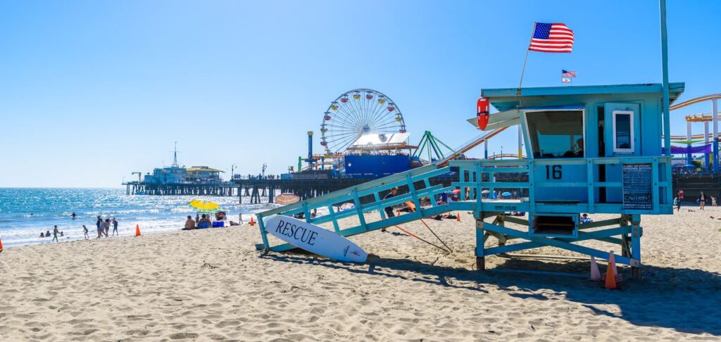 Beaches in Los Angeles for Relaxation and Adventur